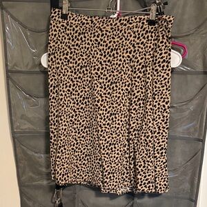 Old Navy Animal Print flowy Skirt